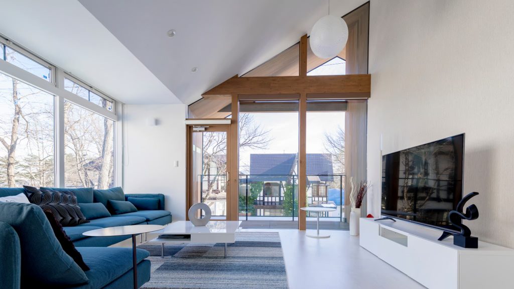 Cozy living room area of White Fox A