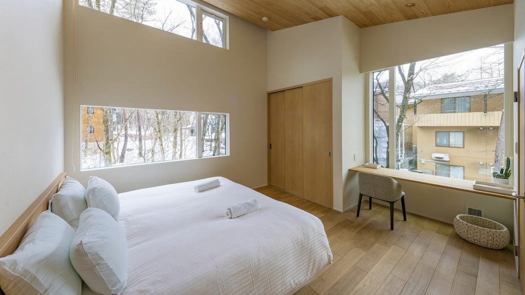 Master bedroom of Kairos by The Mountain