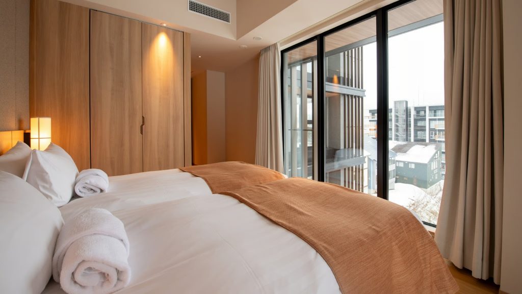Niseko Kyo Four Bedroom Residence with twin bed for families